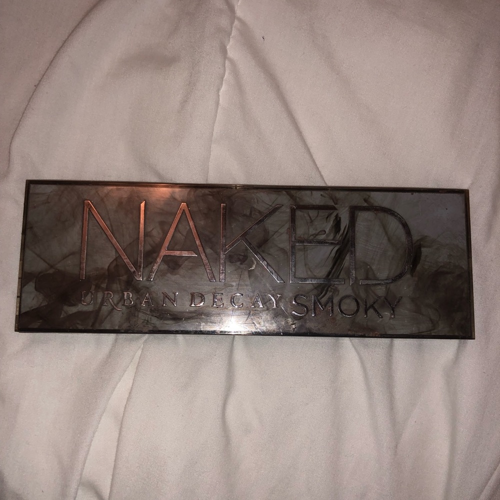 Naked smoky palette